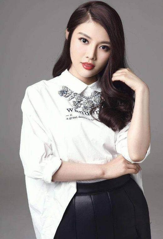 杨琳最新爆料视频大全集,揭秘幕后真相与精彩瞬间